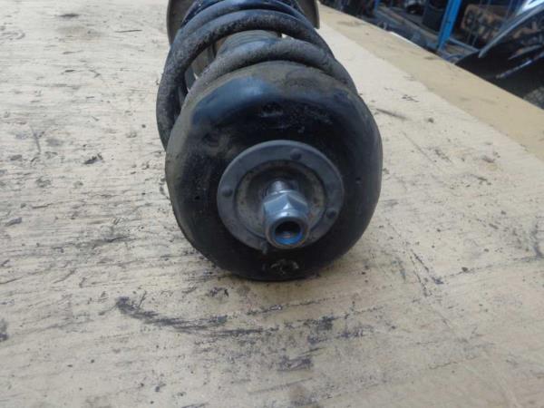 AMORTISSEUR AVANT DROIT PEUGEOT 207 - Vue 2